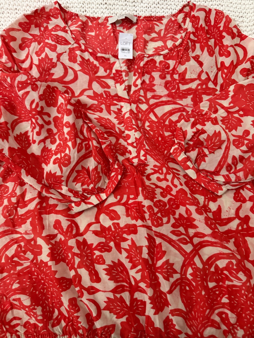 LOFT Red and Cream Floral Tunic Top NWT